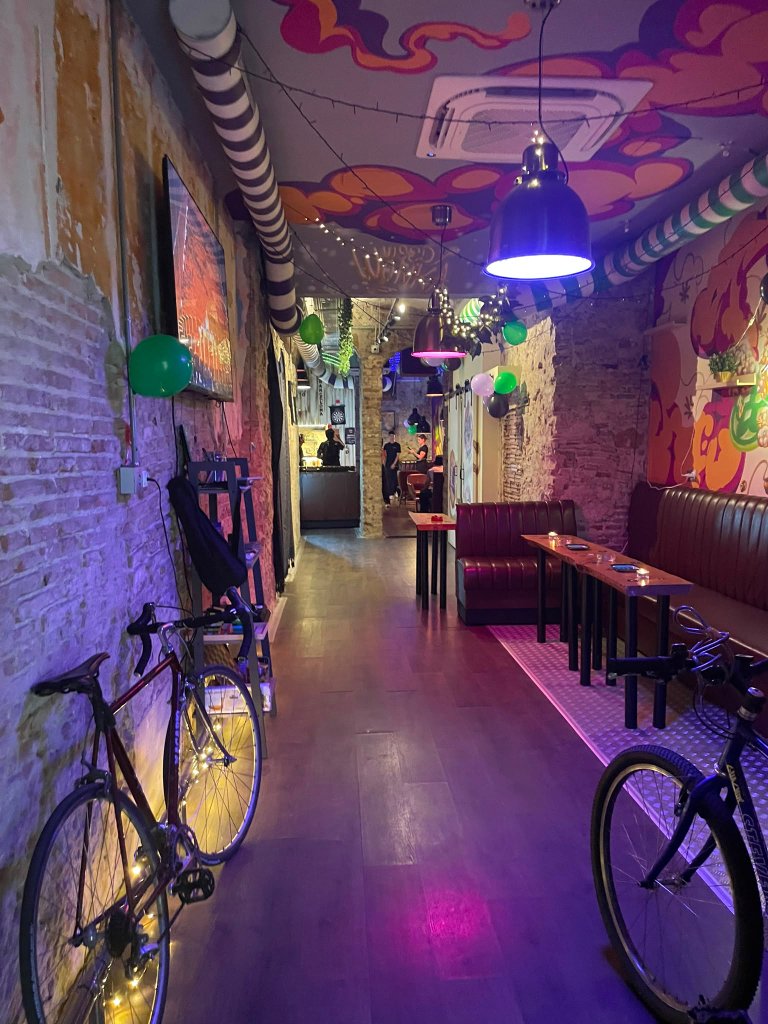 The Lounge